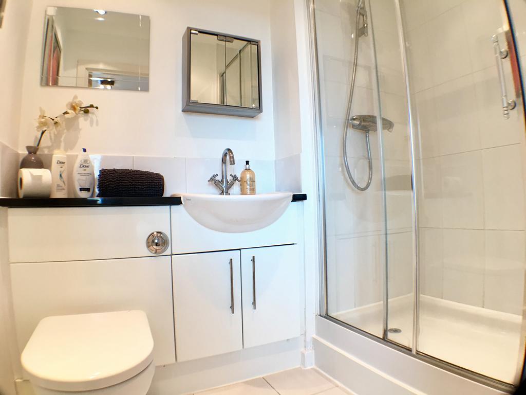Luxurious Providence Apartment Maidenhead Luaran gambar