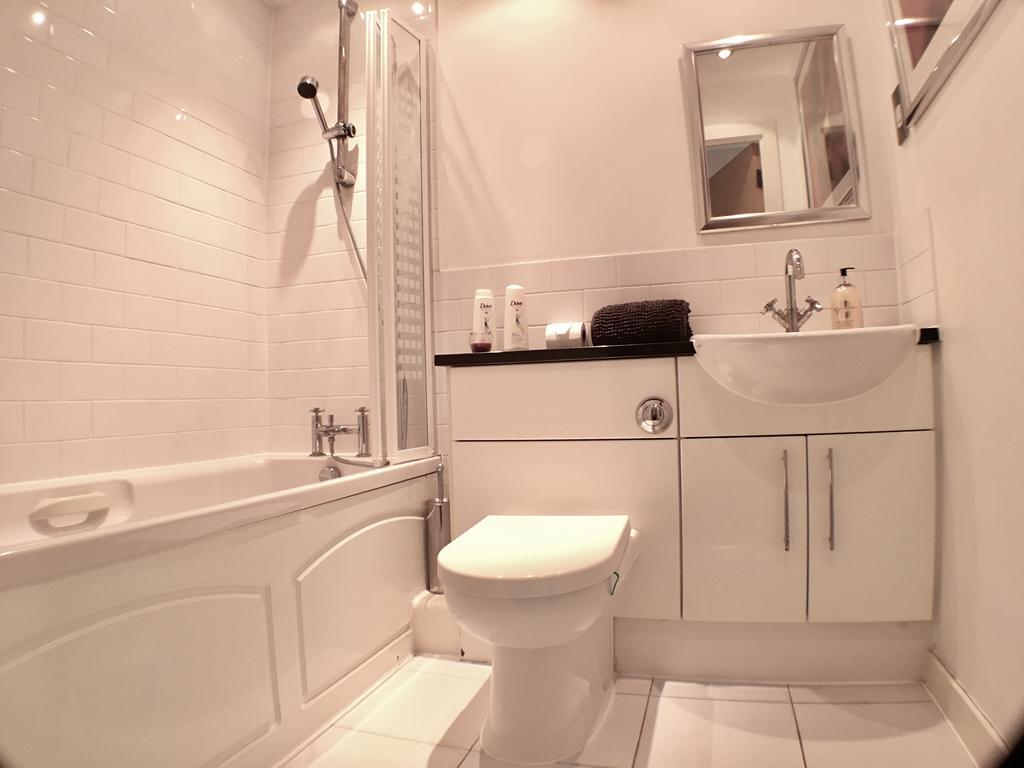Luxurious Providence Apartment Maidenhead Luaran gambar