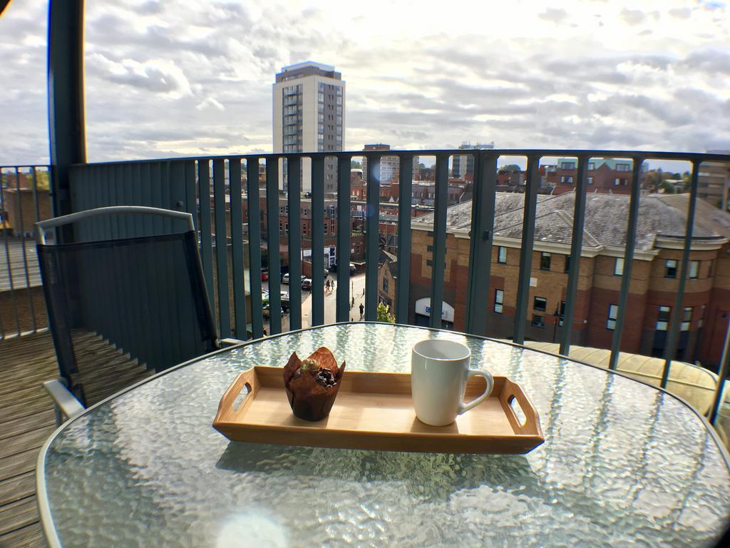 Luxurious Providence Apartment Maidenhead Luaran gambar